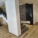 아파트 New Downtown 네뚜노